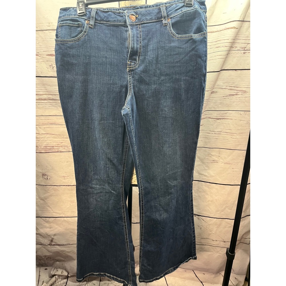 Maurices M Jeans Womens 16 Regular Mid Rise Bootcut Dark Wash Blue Denim Stretch